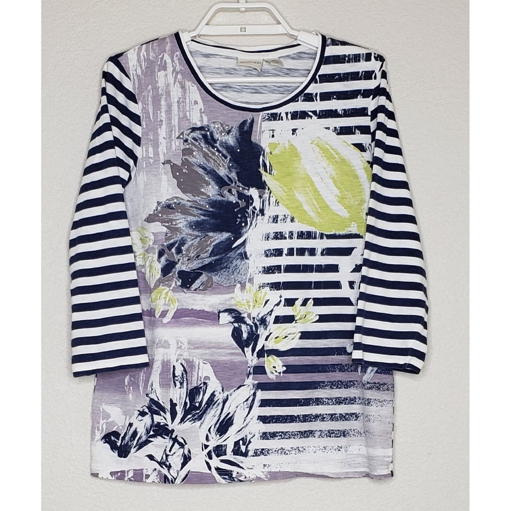 Chicos Zenergy Top Size 0 Blue White Floral Stripe Round Neck Sequin 3/4 Sleeve